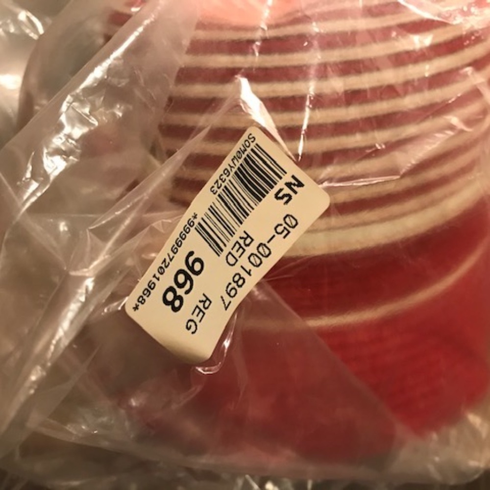 Red Straw Cloche Hat- NEW with Tags - Picture 6 of 8